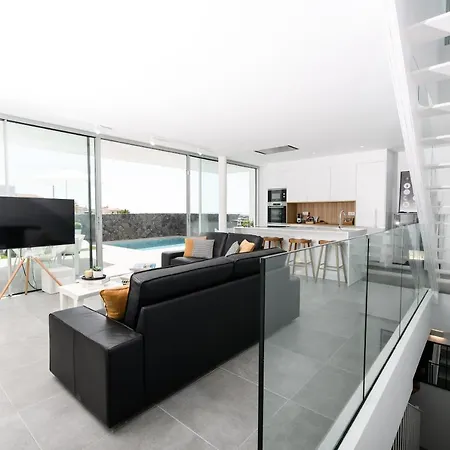 Moada - Private Heated Pool With Sea Views 卡亚俄萨尔瓦赫
