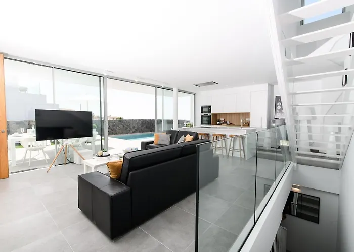 Moada Ocean Breeze Callao Salvaje